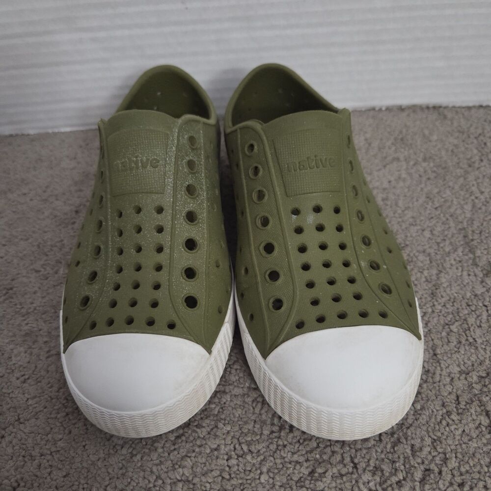 Native Jefferson Shoes Lightweight Waterproof Sugarlite Milo Sz C12 Utili Green - Picture 2 of 9